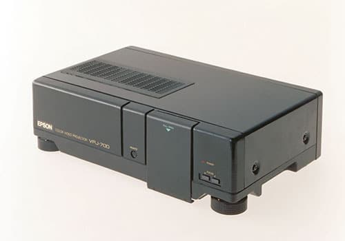 Epson VPJ-700, prvi LCD projektor Epson VPJ-700, prvi LCD projektor